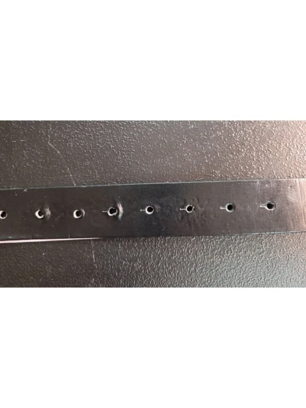 Guess Black Genuine Leather G Logo Plaque Belt Silver Buckle Size 40 Casual Mod